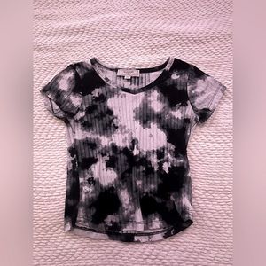 Scoop neck tie dye fitted t shirt